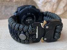 Charger l&#39;image dans la galerie, Paracord Watchband compatible with Garmin Approach, D2, Descent, Enduro, Epix (Gen 2), Fenix, Forerunner 935/955, Instinct, MARQ, Tactix, Quatix (watch not included).
