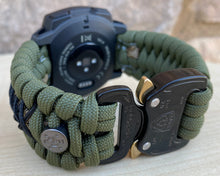 Cargar imagen en el visor de la galería, Paracord Watchband compatible with Garmin Approach, D2, Descent, Enduro, Epix (Gen 2), Fenix, Forerunner 935/955, Instinct, MARQ, Tactix, Quatix (watch not included).
