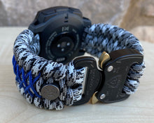 Charger l&#39;image dans la galerie, Paracord Watchband compatible with Garmin Approach, D2, Descent, Enduro, Epix (Gen 2), Fenix, Forerunner 935/955, Instinct, MARQ, Tactix, Quatix (watch not included).
